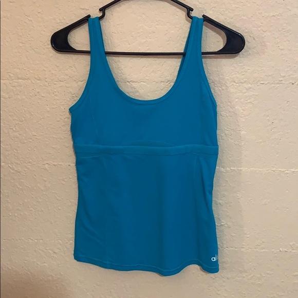 ALO Yoga Tops - Like new ALO tank + bra